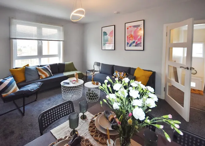 Glasgow Modern Style Home , Separate Entrance